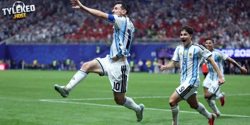 Sơ đồ ra sân của tuyển Thuỵ Sĩ và Argentina 